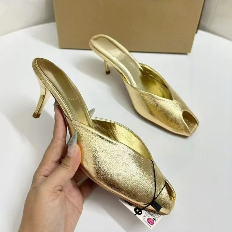 Damespumps Designer Gouden Dam - Summer Clothing Items recensie en prijs
